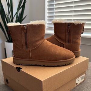 UGG Classic Mini Double Zip